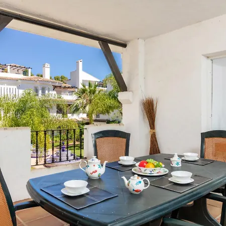 Los Naranjos Apartment